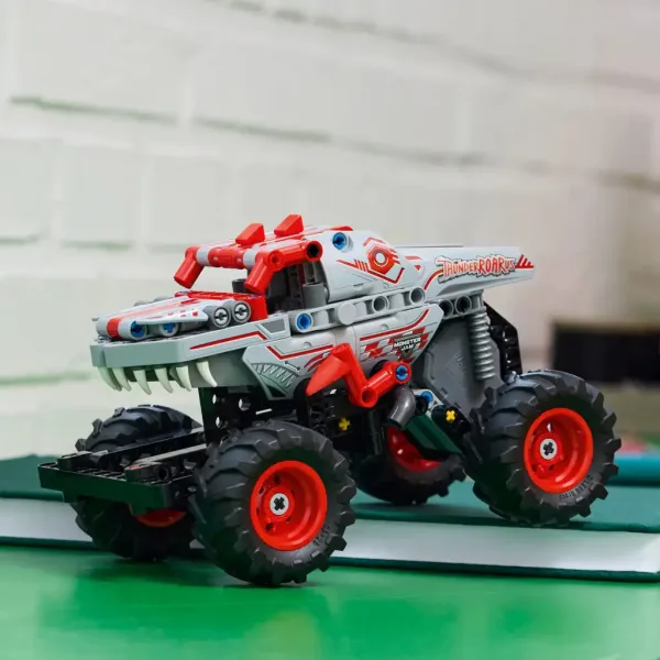 LEGO® Technic: Monster Jam™ ThunderROARus™ (42200) imaginea 3
