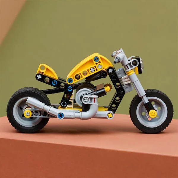 LEGO® Technic: Motocicletă galbenă (42225) imaginea 5