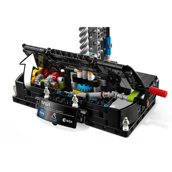LEGO® Technic: Sistem de lansare a rachetei NASA Artemis (42221) imaginea 3