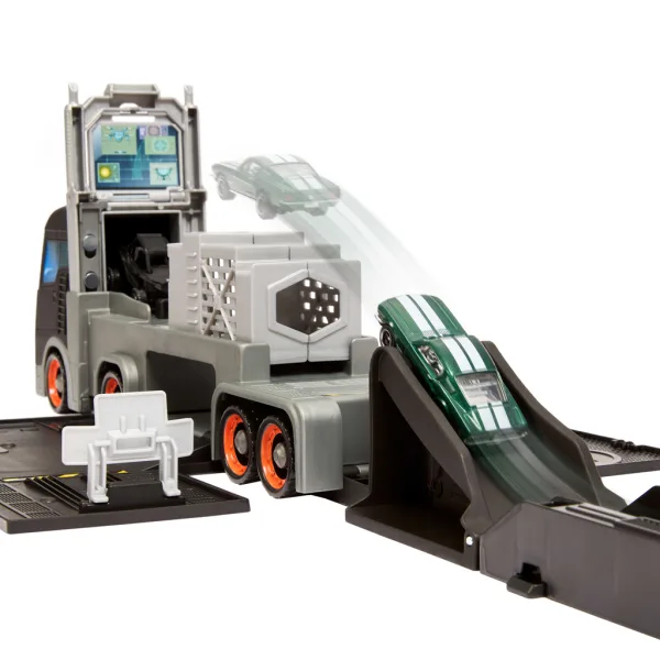 Matchbox A film: 2 în 1 camion de transport Mercedes și set de pistă transformabil – Mattel imaginea 5