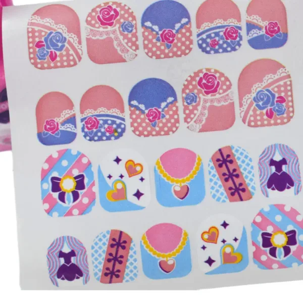Nail Art: Set manichiura cu valiza, lacuri de unghii si accesorii imaginea 4