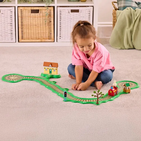 Peppa porcușor Whizz-Around Iepuraș Rebeca cu trenuleț roșu set de joacă imaginea 4