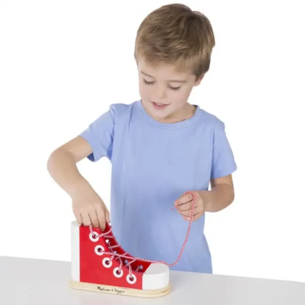 Wooden Lacing Shoe jucărie lemn - Melissa & Doug imaginea 3