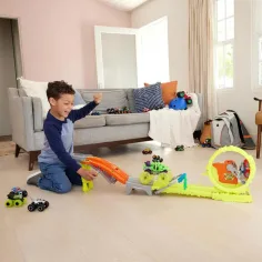 Hot Wheels Monster Trucks: Set de urmărire Power Smasher - Mattel imaginea 4