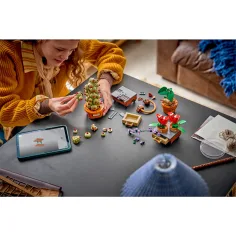 LEGO® Harry Potter™: Plantele din ora de Herbologie de la Hogwarts™ (76474) imaginea 4