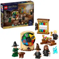 LEGO® Harry Potter: Castelul Hogwarts™: Ceremonia de Repartiție cu Pălăria Vorbitoare (76460)