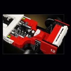 LEGO® Icons: McLaren MP4/4 și Ayrton Senna (10330) imaginea 4