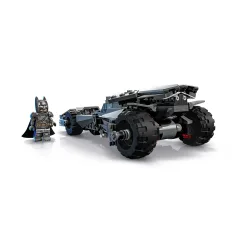 LEGO® Marvel: Batman împotriva lui Superman™: Batmobile™ (76331) imaginea 2