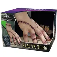 Miercuri: Izé, mâna, cu efecte de sunet realiste