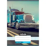 Nebulo: Caiet cu pătrățele, format A/5, 27-32, cu model de camion imprimat.