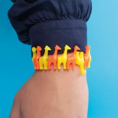PlayBox: Set de mărgele colorate cu animale de diferite culori, pachet de 250 de bucăți. imaginea 4