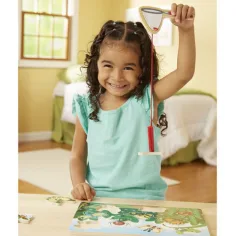 Plasă de fluturi magnetică din lemn pentru dezvoltarea abilităților - Melissa & Doug imaginea 2