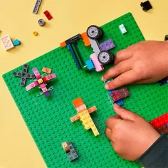 LEGO® Classic: Placă de bază verde (11023) imaginea 3