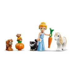 LEGO® Disney™: Castelul Cenușăresei și prietenii ei animale (43283) imaginea 2