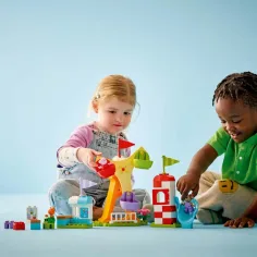 LEGO® DUPLO®: Peppa Porcu Parcul de Distracții (10453) imaginea 3