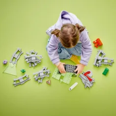 LEGO® DUPLO®: Set de accesorii pentru tunel și șine de tren (10425) imaginea 3