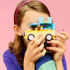 LEGO® Friends: Camion cu remorcă pentru animale de companie (42678) imaginea 4