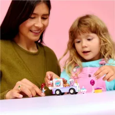 LEGO® Friends: Mașină de livrare tort cu unicorn (42675) imaginea 4