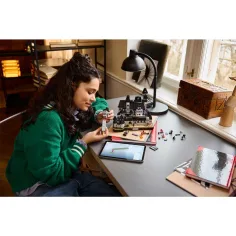 LEGO® Miercuri: Academia Nevermore (76788) imaginea 5