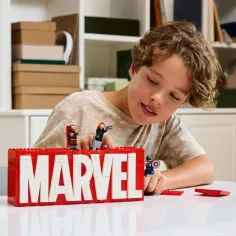 LEGO® Super Heroes: logo MARVEL și minifigurine (76313) imaginea 4