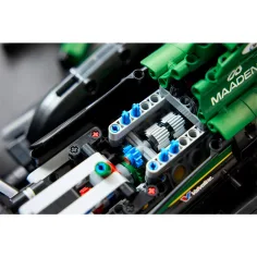 LEGO® Technic: Aston Martin Aramco AMR25 F1® mașină (42240) imaginea 10