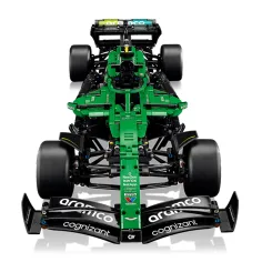 LEGO® Technic: Aston Martin Aramco AMR25 F1® mașină (42240) imaginea 3