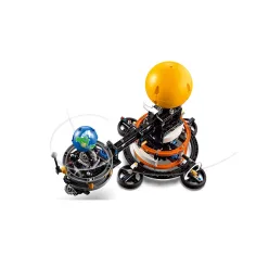 LEGO® Technic: Pământul și Luna care orbitează în jurul Pământului (42179) imaginea 8