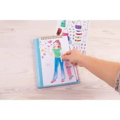 Make It Real: Creativitate înfloritoare caiet de schițe de design de modă imaginea 3
