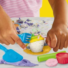 Play-Doh: Set de modelare Turn de brioșe – Hasbro imaginea 3