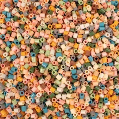 PlayBox: set de 5000 de mărgele de călcat în culori pastelate de 5mm în găleată imaginea 2