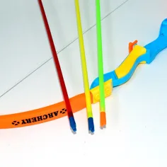 Set arc cu săgeți si ventuză 55cm imaginea 3