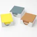 Bloc-notes cu foi lipite, disponibil în mai multe culori, 500 de foi, 8,5x8,5x4,5 cm