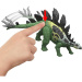 Jurassic World: Stegosaurus atacator uriaș, dinozaur cu sunet - Mattel