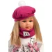 Llorens: Păpușa Carla de 40 cm cu căciulă roz și poșetă la modă.