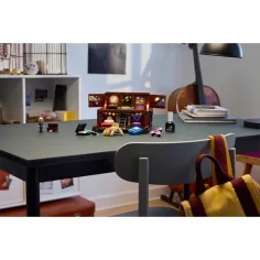 LEGO® Miercuri: Locuința lui Izé (76785) imaginea 8