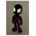 Marvel: Amazing Friends - Spider-Man Miles Morales pluș cu ochi care strălucesc în întuneric 25 cm